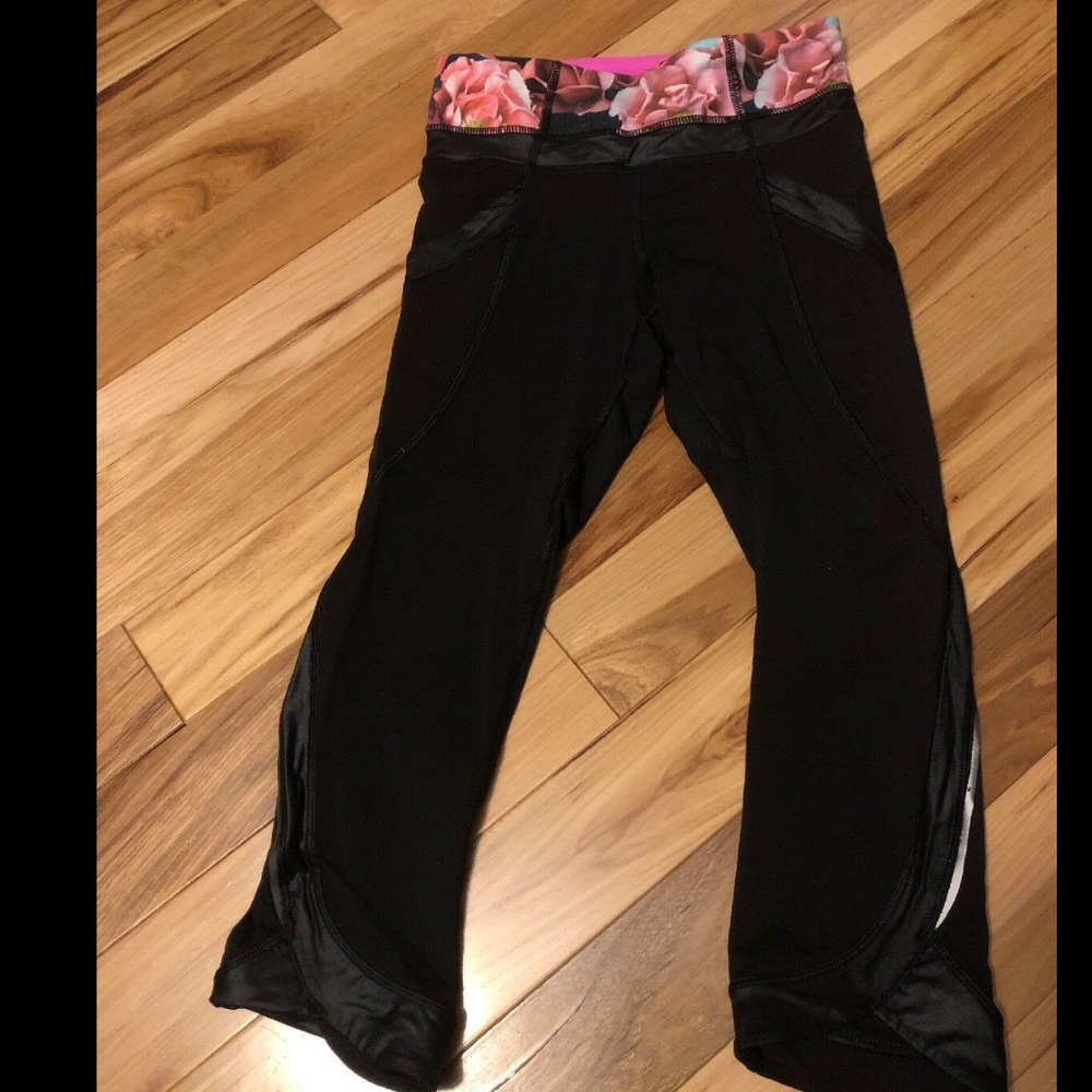 Awesome Lululemon leggings! Crops! Sz 2! Headband!